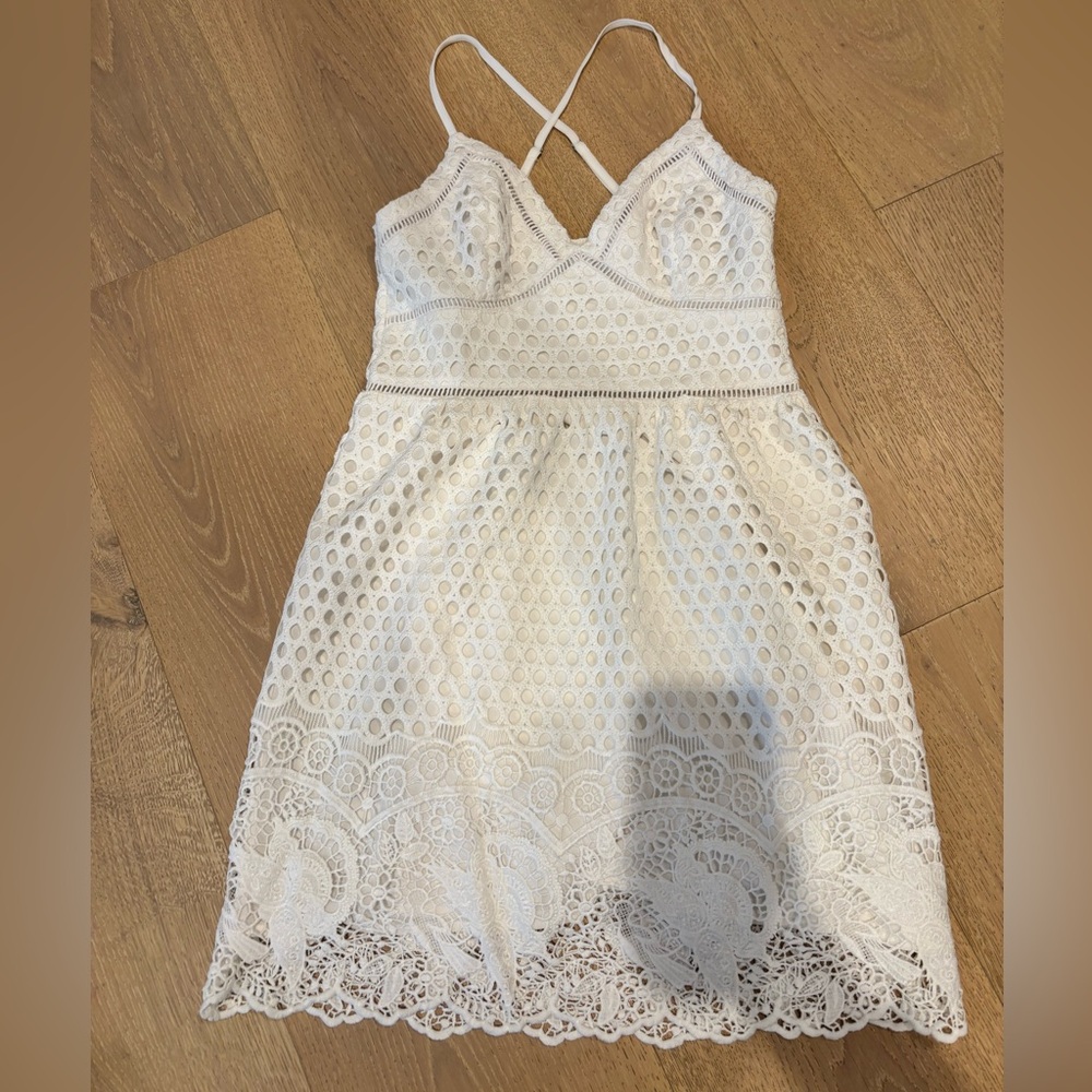 Abercrombie & Fitch White Sleeveless Top